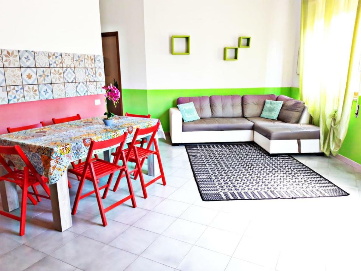 Red House Villa Cabras Exterior photo
